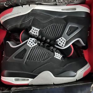 Air Jordan 4 Retro